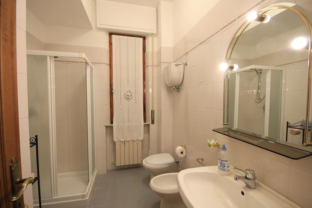 Vittori Apartment Сиена Экстерьер фото