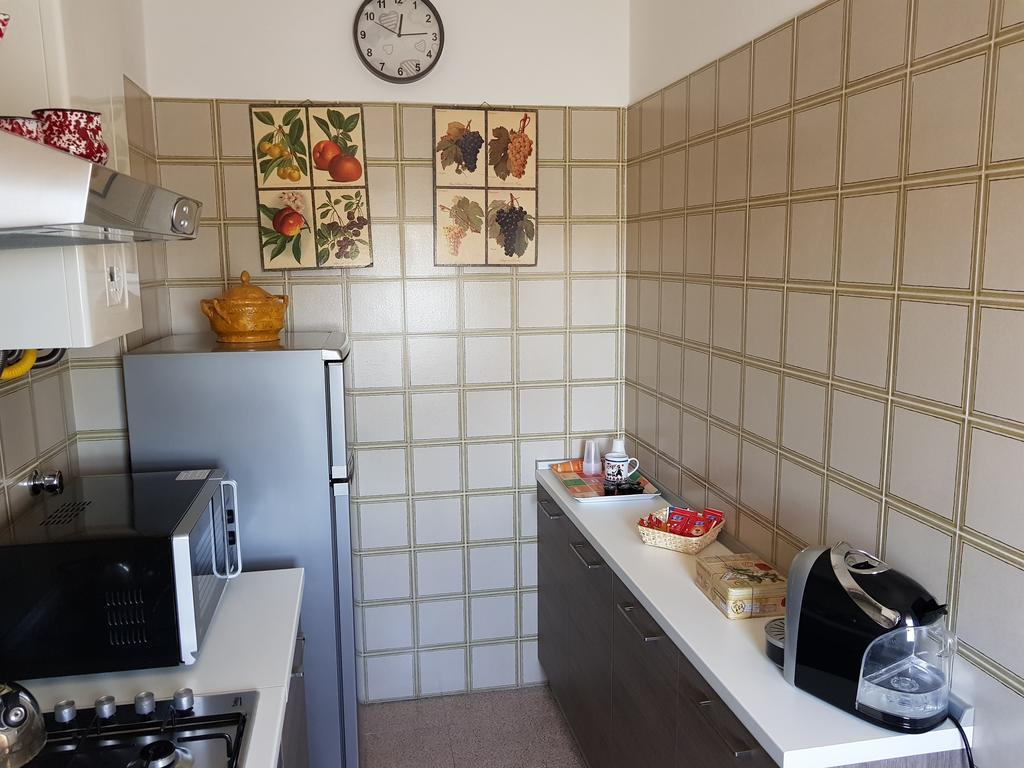 Vittori Apartment Сиена Экстерьер фото